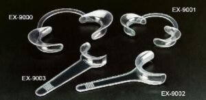 Lip and Cheek Retractors - Plasdent